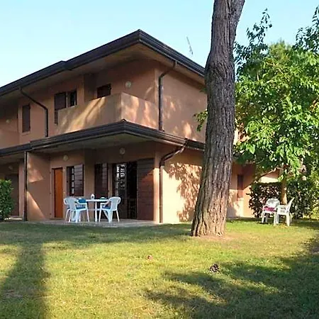 Stylish With Private Garden In A Quiet Area By Beahost Hotel