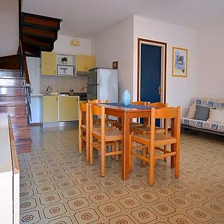 Stylish With Private Garden In A Quiet Area By Beahost Hotel